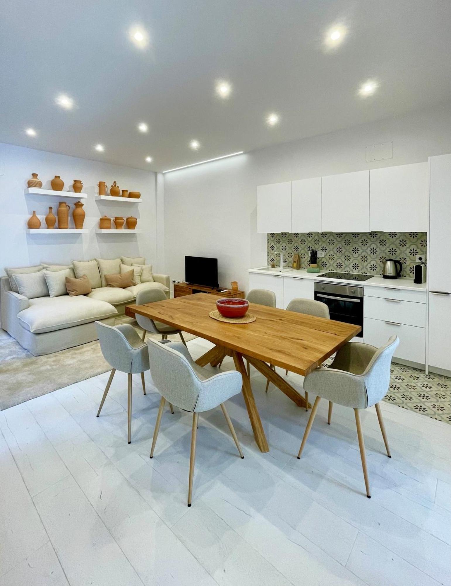 Piso Familiar Con Tres Habitaciones En La Goleta Málaga Exterior foto